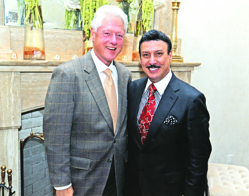 Bill Clinton and Carlito AF 20147039