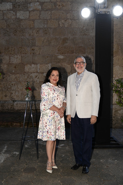 Fabiola Herrera y Enrique Valdez